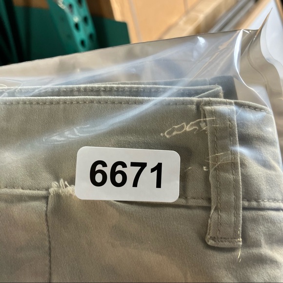 DICKIES Women's Flex Relaxed Fit Pant tan khaki Size 4 Long - Picture 11 of 11